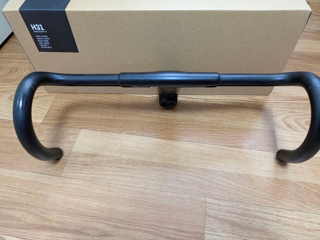 キャニオン　H31　一体型ハンドルバー　420mm