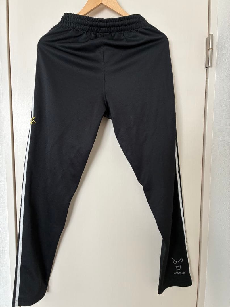 ユヴェントスORIGINALS トラックパンツ