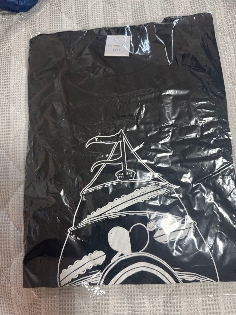 宝鐘マリン 活動1周年記念グッズ Tシャツ デザインA