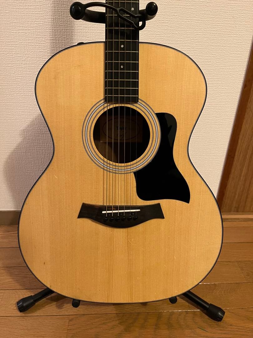 ギター Taylor 114e