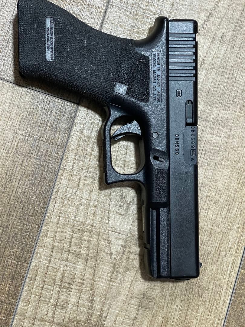東京マルイ Glock 22 B&T USW-G17タイプ　ポリマーVer.