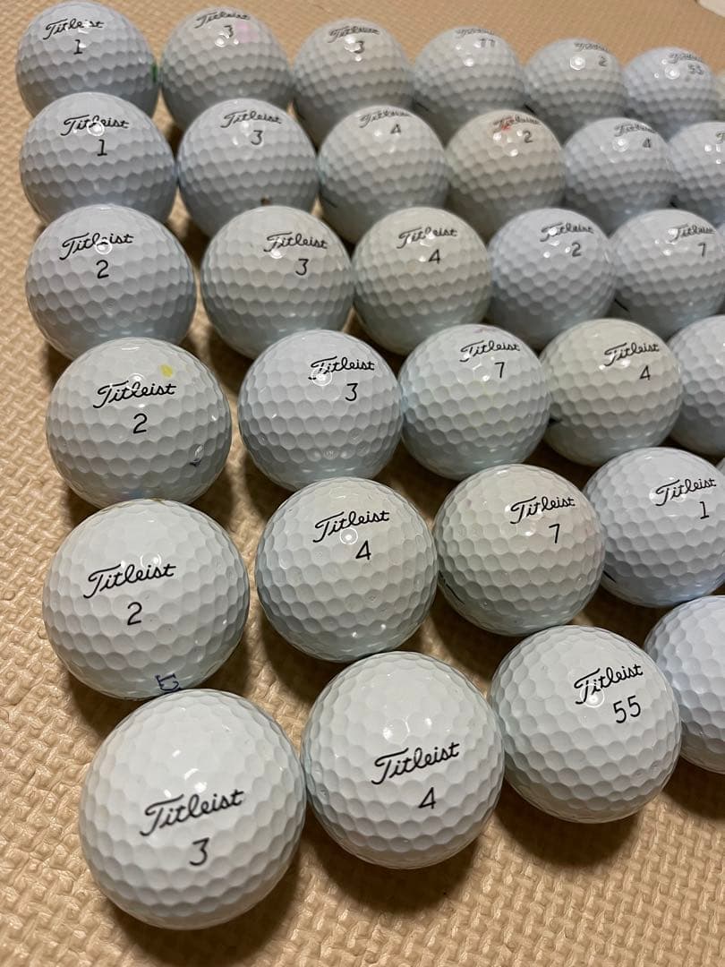 美品　Titleist Pro V1 ロストボール44個