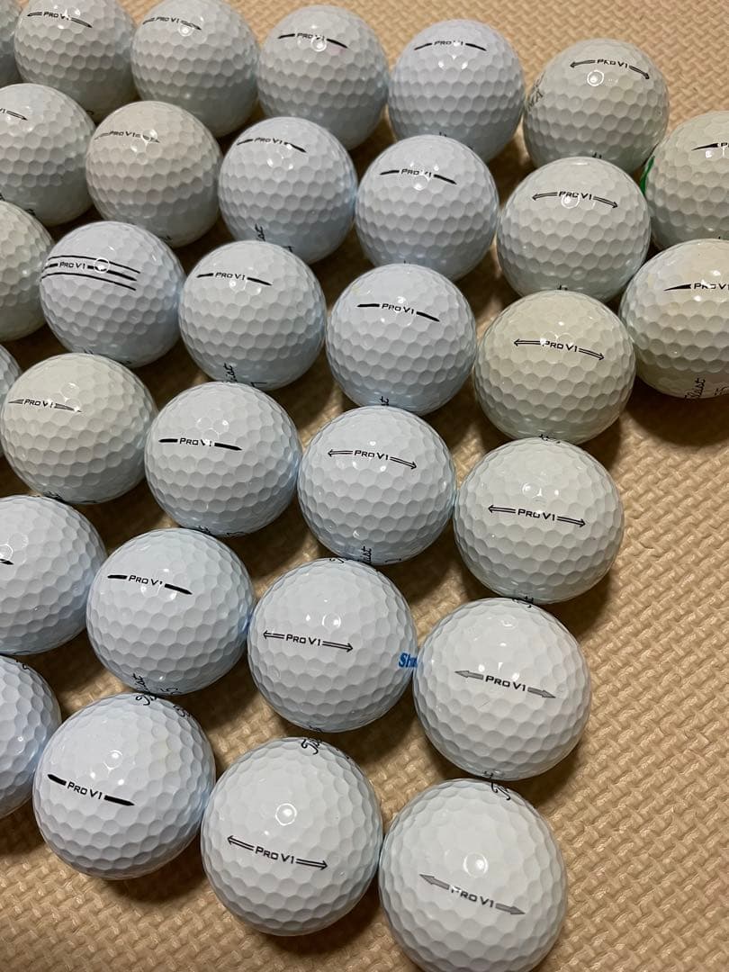 美品　Titleist Pro V1 ロストボール44個