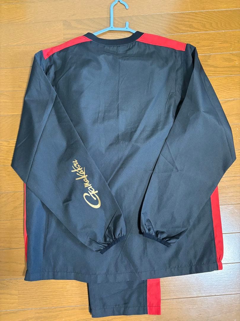 がまかつ　プルオーバーピステスーツ　Mサイズ