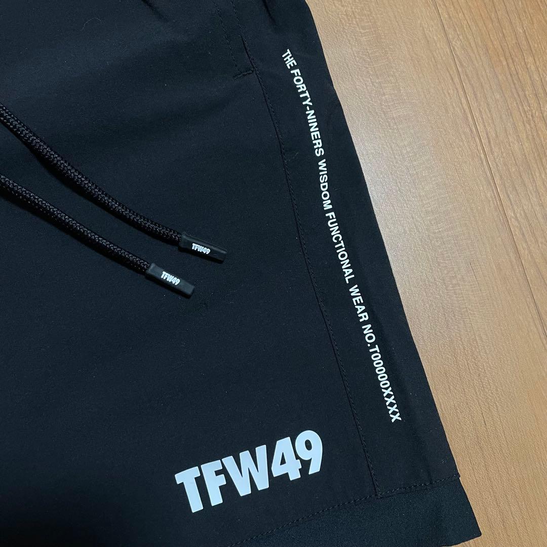 新品未使用タグ付き　TFW49 ショートパンツ　S ゴルフ ブラック
