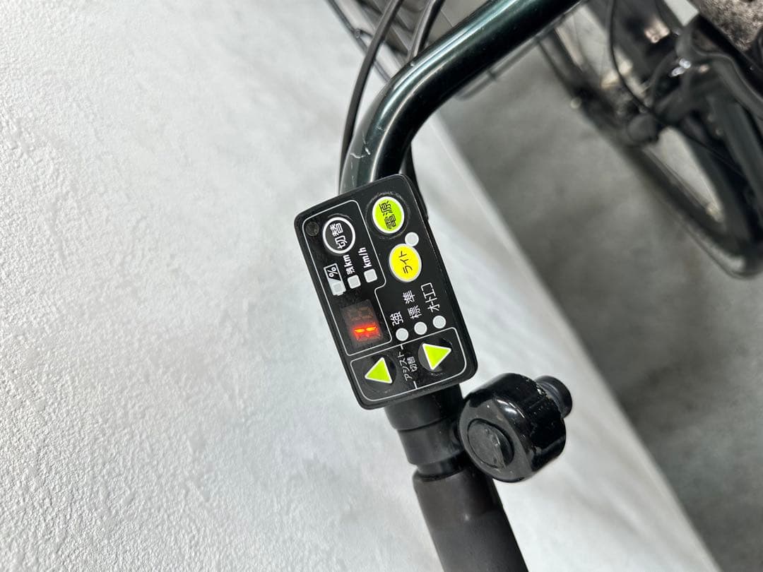 人気な車種　ブリヂストンhydee2 電動アシスト自転車　チャイルドシート付き
