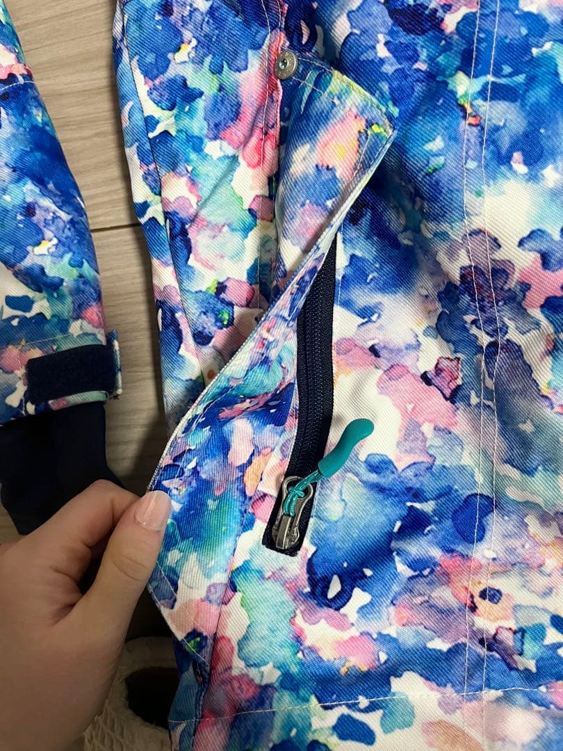 【上下】iCEPARDAL スノーボードウェア　プロテクター付き　水彩絵の具柄