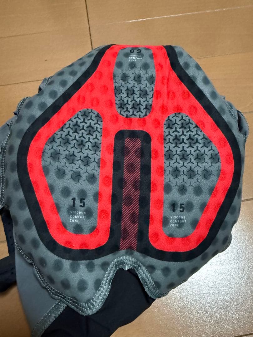 Castelli カステリ PREMIO EVO BIBSHORT Mサイズ
