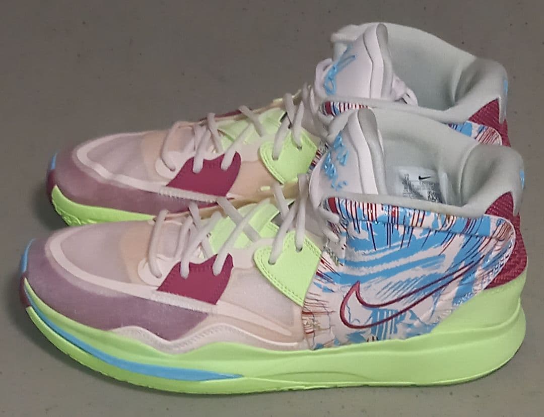 シューズ(男性用) NIKE KYRIE 8 INFINITY 1 World 1 People