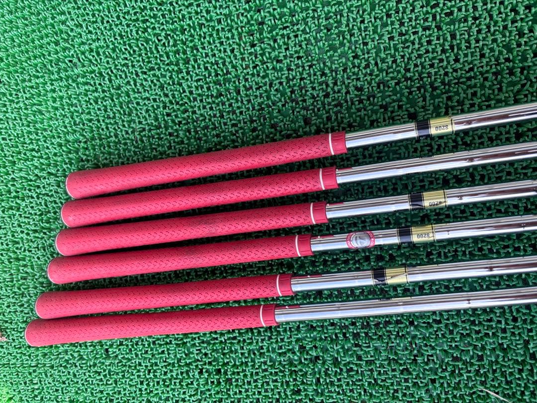 テーラーメイド ROCKETBLADEZ TOUR アイアン DG S200