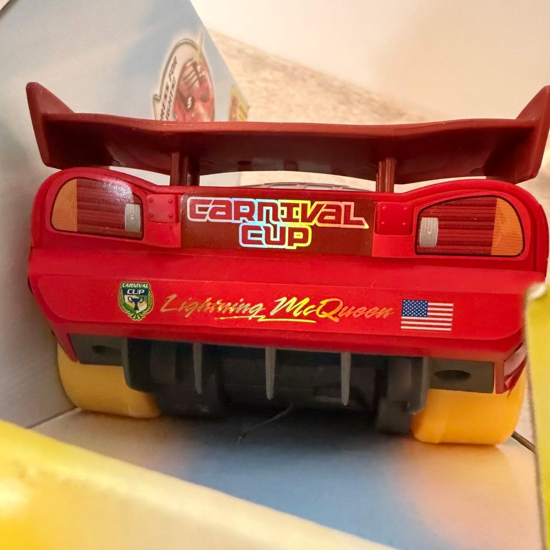 マテル　カーズ　カーニバルレーサー　ライトニング・マックィーン　未使用新品