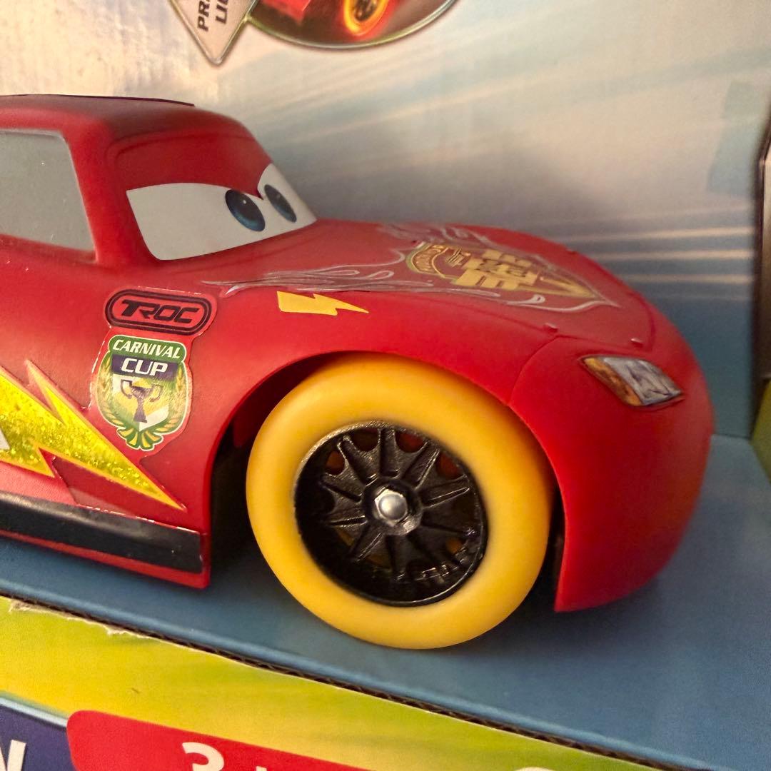 マテル　カーズ　カーニバルレーサー　ライトニング・マックィーン　未使用新品