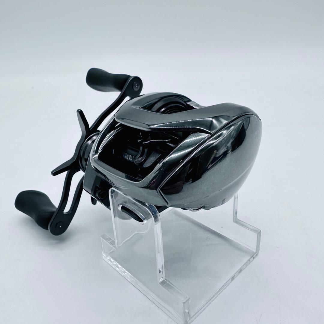 美品 ダイワ 24 スティーズ SV TW 100XH 右