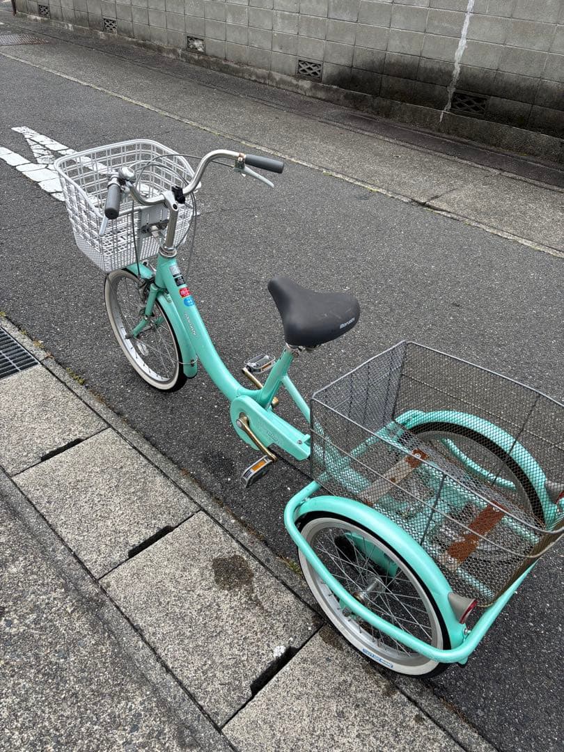 [一宮市近郊限定]ミントグリーン 大人用三輪自転車　前後バスケット付