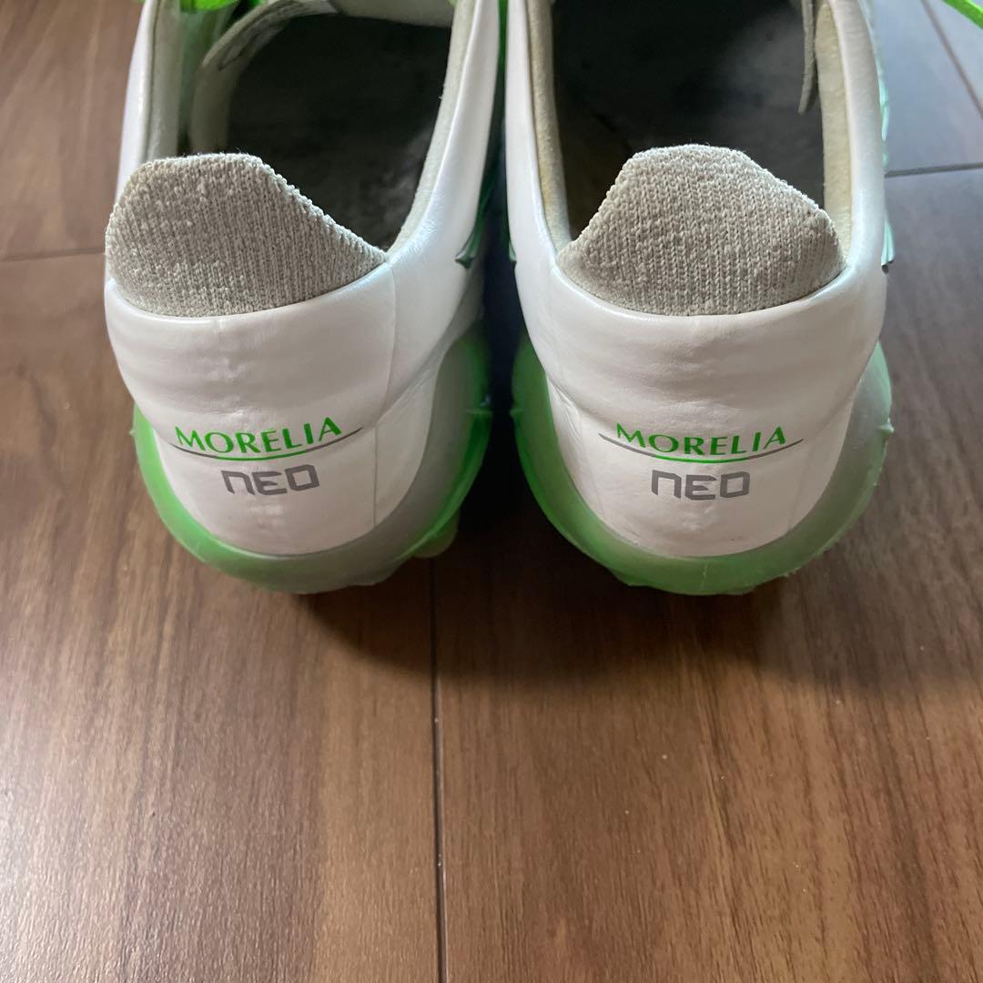 Mizuno サッカースパイク ホワイト/グリーンMORELIA nEO4