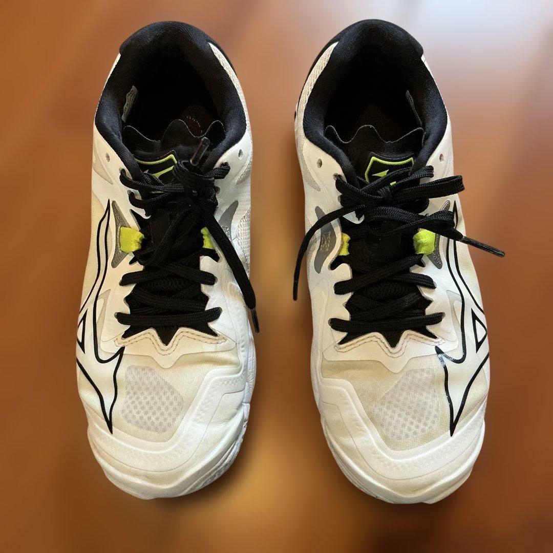 Mizuno Wave Lightning Z8 バレーボールシューズ(24cm