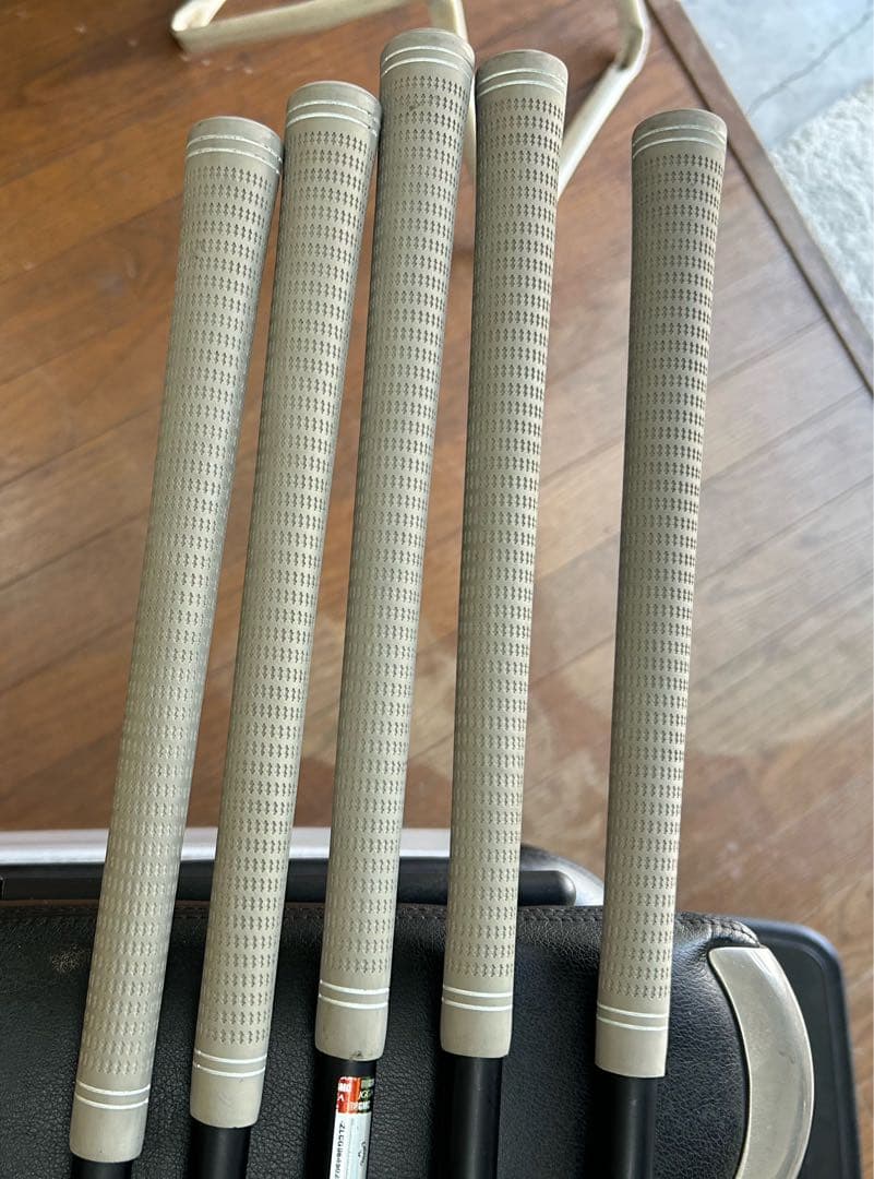 Epic FORGED STARアイアンセット 5本シャフト藤倉speeder