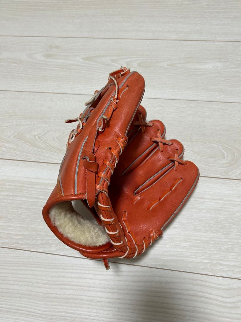 硬式ボール用　内野手用　グローブ　オレンジ
