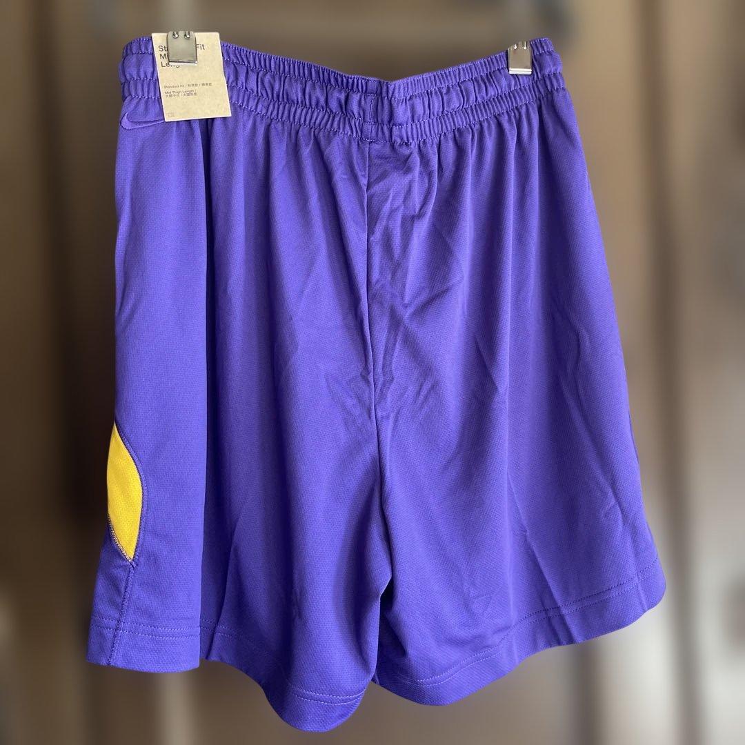 新品　NIKEKobe Bryant バスケットボールショートパンツ Mサイズ