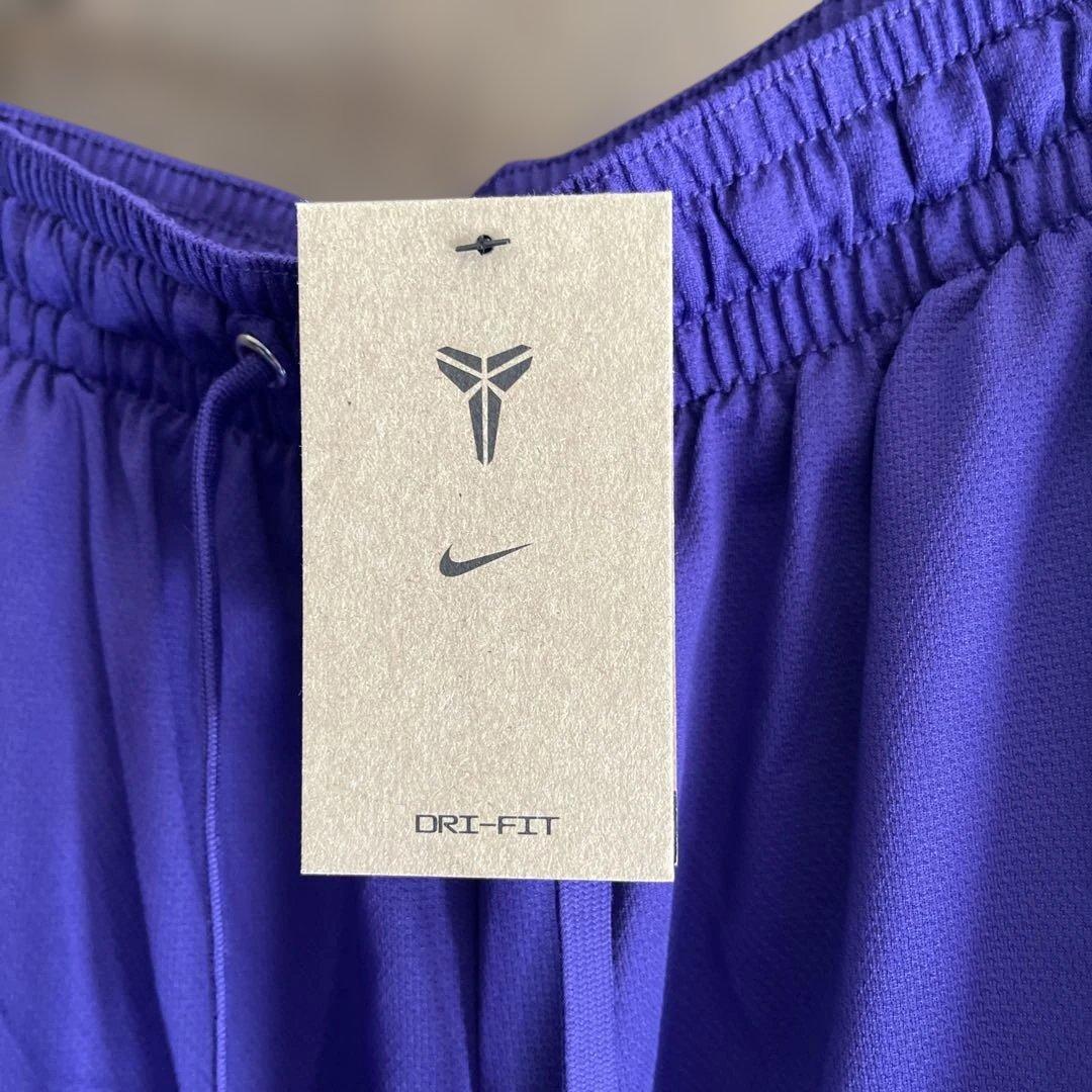 新品　NIKEKobe Bryant バスケットボールショートパンツ Mサイズ