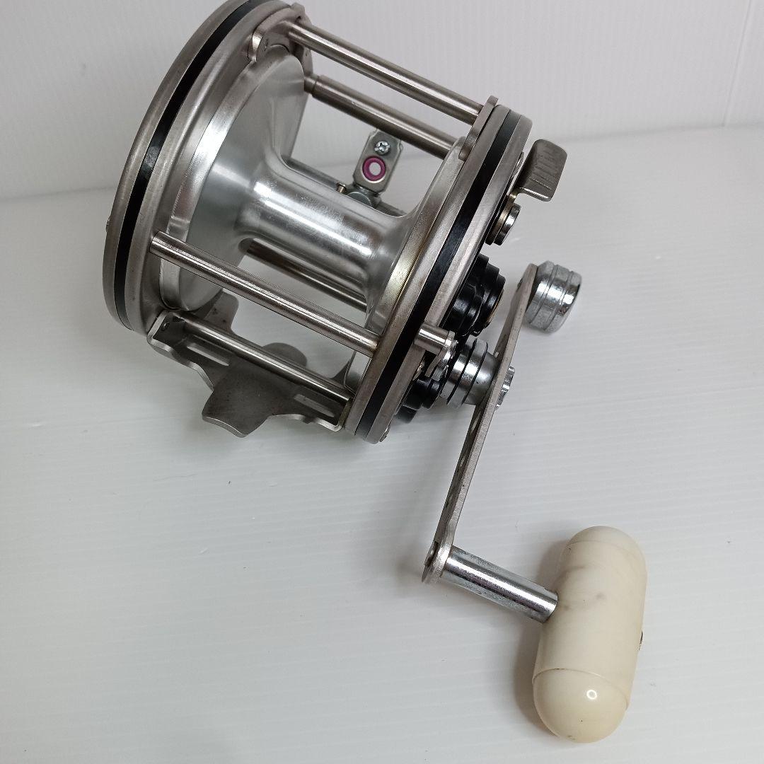 希少 美品 DAIWA ダイワ ダイナミック DYNAMIC 2000S