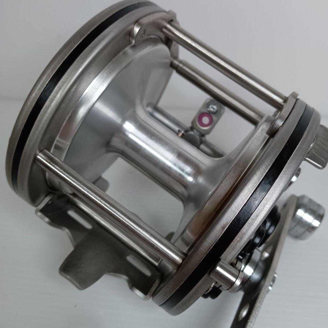 希少 美品 DAIWA ダイワ ダイナミック DYNAMIC 2000S