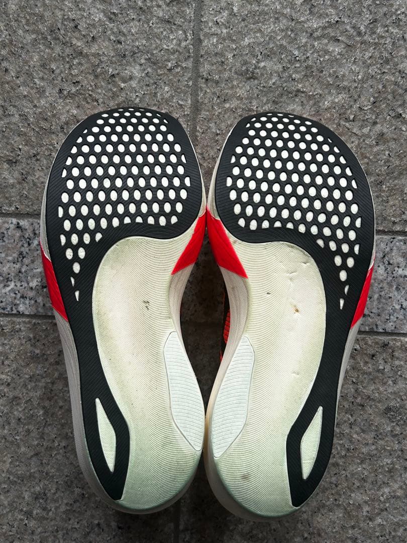 asics メタスピードエッジ東京　27cm