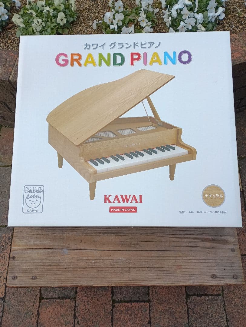 「美品、箱あり」KAWAI 木製グランドピアノ型おもちゃ