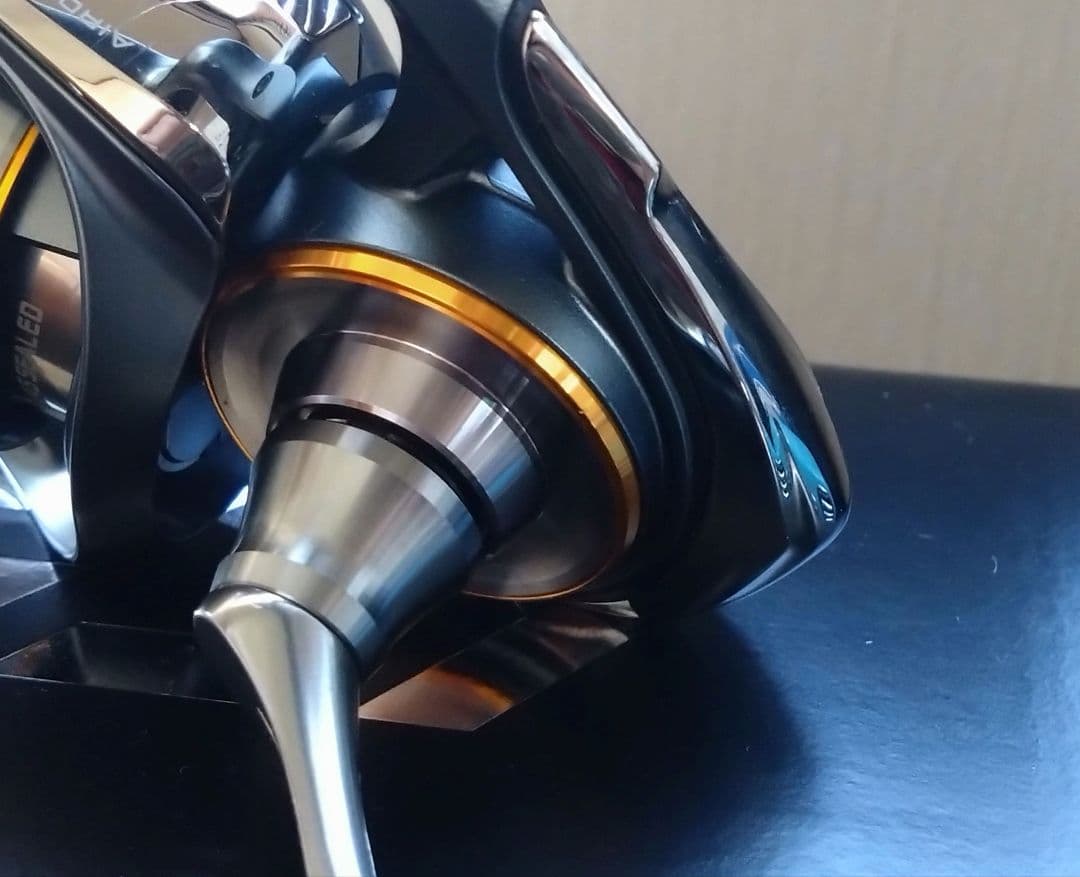 DAIWA　ダイワ　23エアリティ　PC LT2500-H　予備スプール付