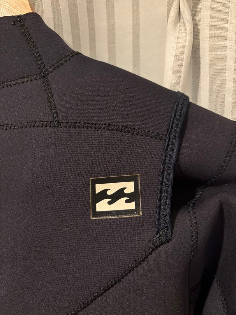 Billabong Revolution フルスーツ ブラック