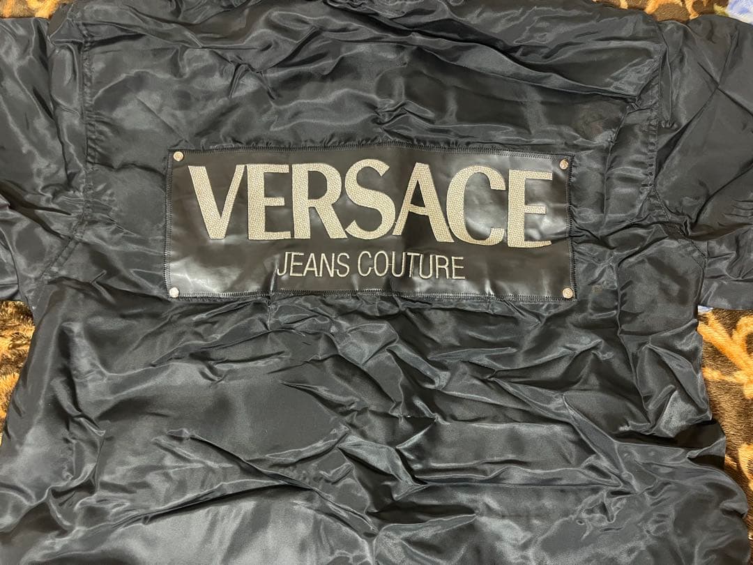 VERSACE JEANS COUTURE ブラックベンチコート