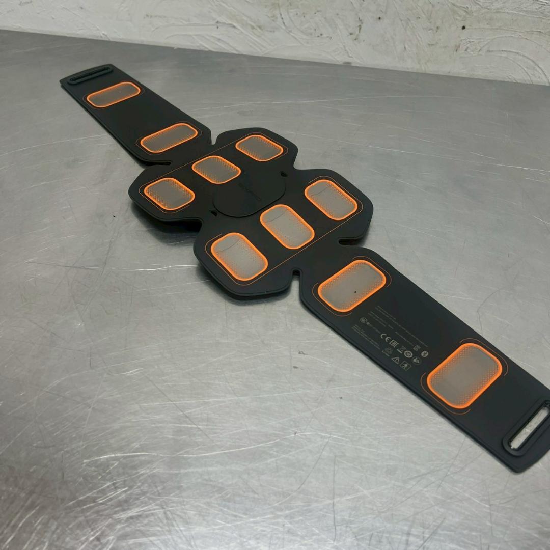 未使用 SIXPAD シックスパッドアブズベルト SP-AB2209F-S
