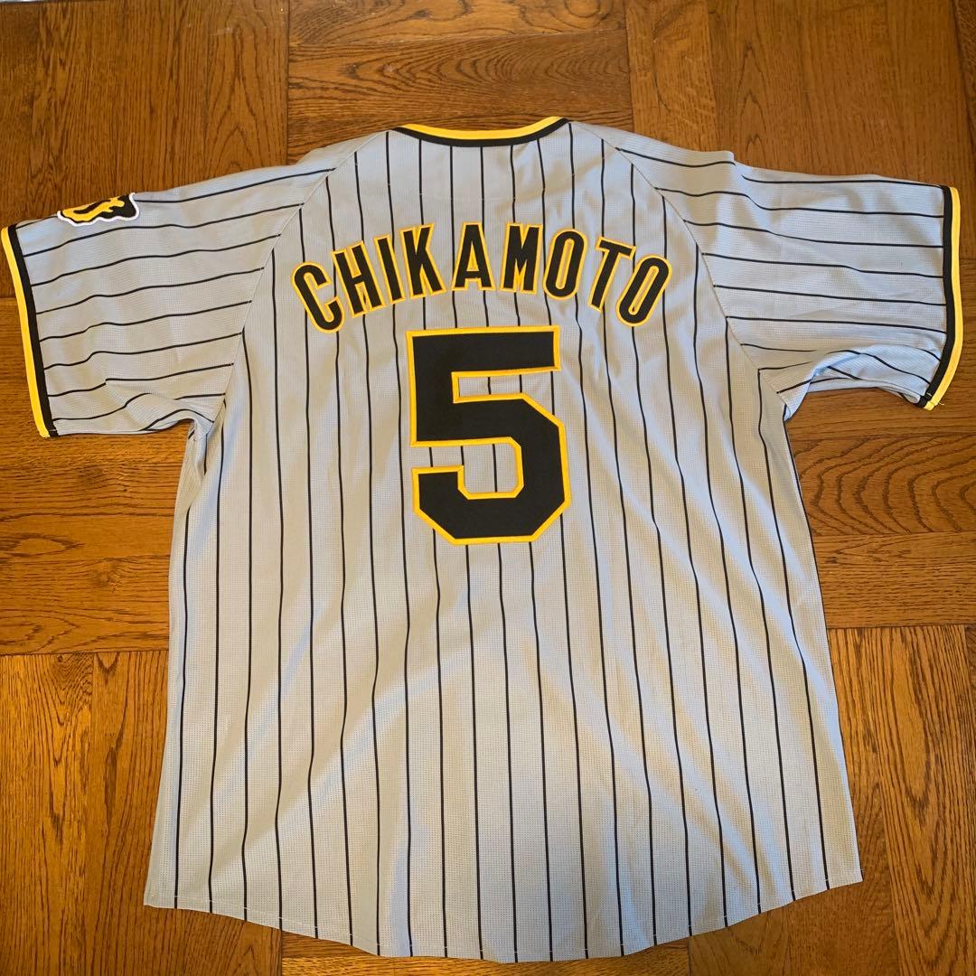 【値下げ】阪神タイガース近本光司選手 5 レプリカユニフォームビジター S