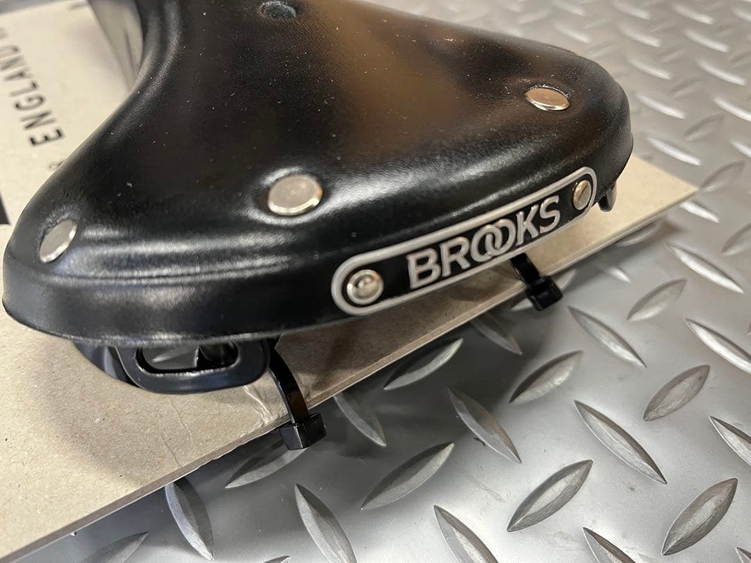 BROOKS B17 NARROW “BLACK”