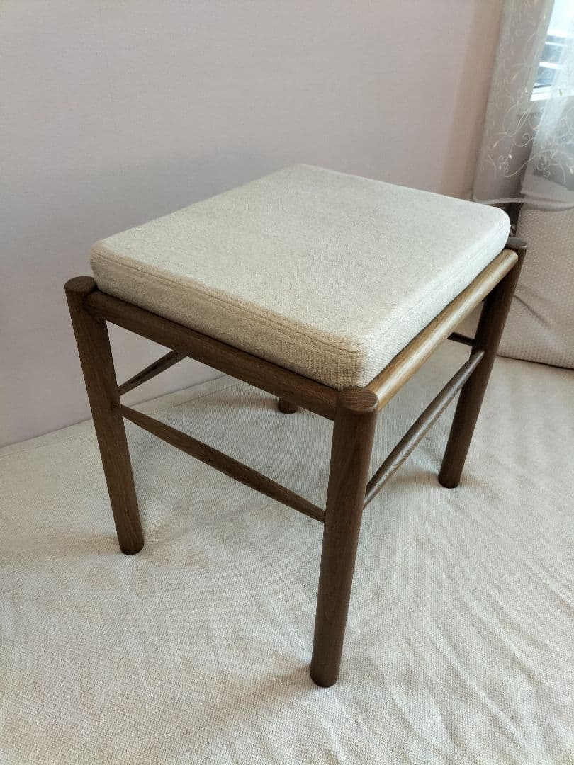 SQUARE ROOTS / BALAM STOOL 展示品(CJT01-20)