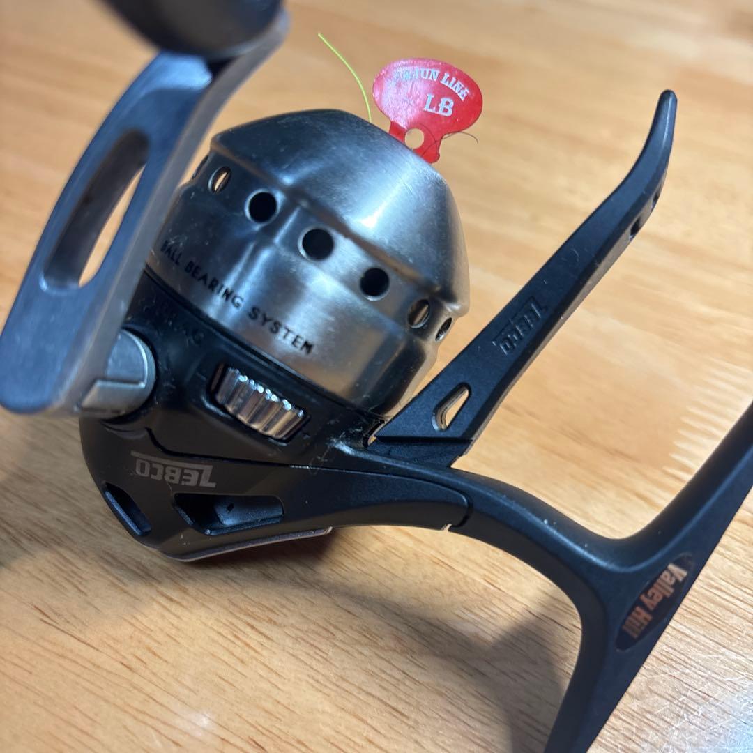 美品　ZEBCO33 マイクロトリガースピン　リール