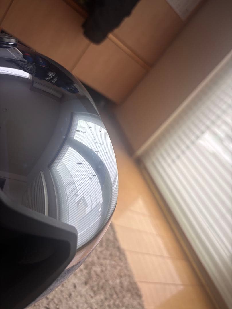 Salmon バイザー付きヘルメット ブラック