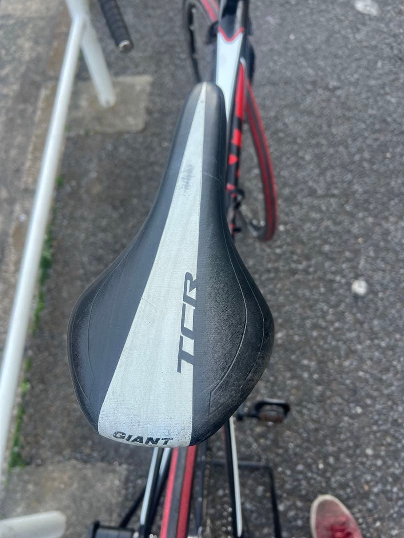 GIANT TCR ロードバイク ブラック レッド ULTEGRA 現地取引