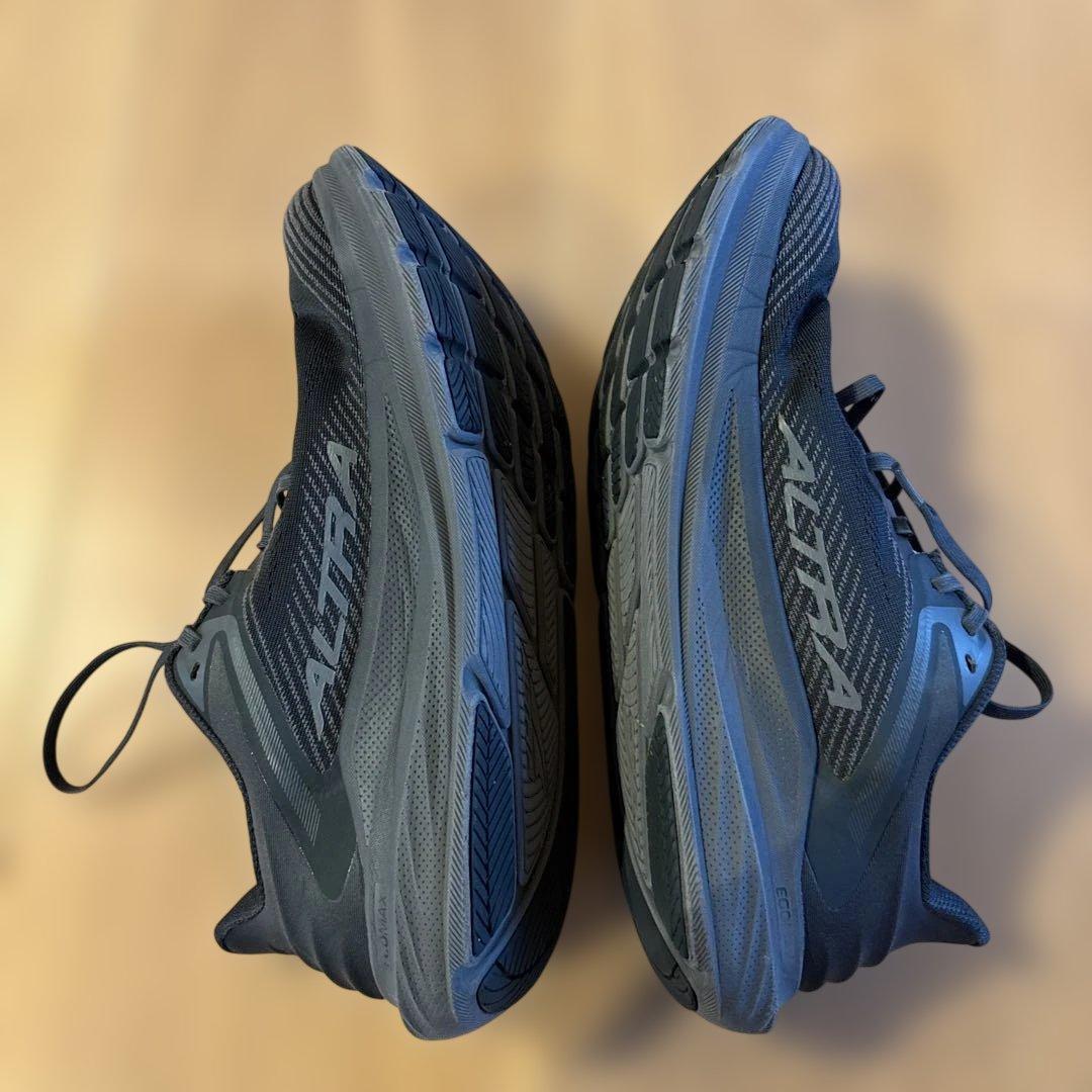 ALTRA TORIN8 US10.5cm 28.5cm ランニングシューズ