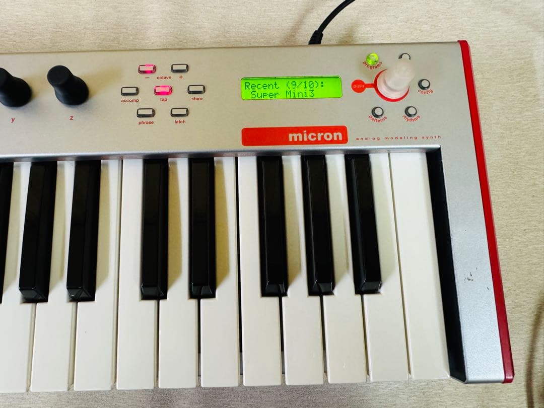 ALESIS アレシス MICRON マイクロン モデリングシンセサイザー