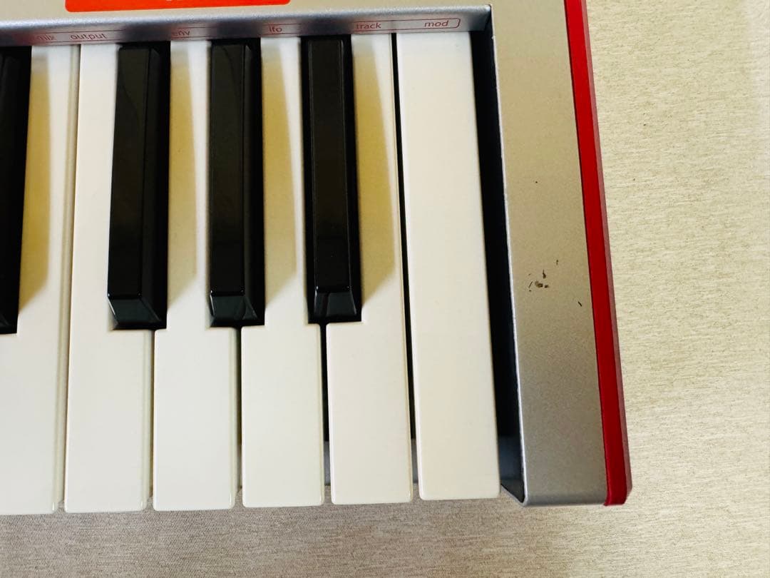 ALESIS アレシス MICRON マイクロン モデリングシンセサイザー