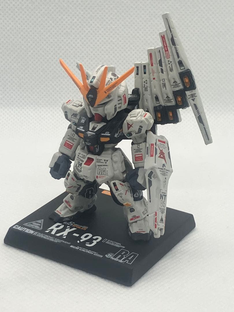 ガンダムコンバージ νガンダム