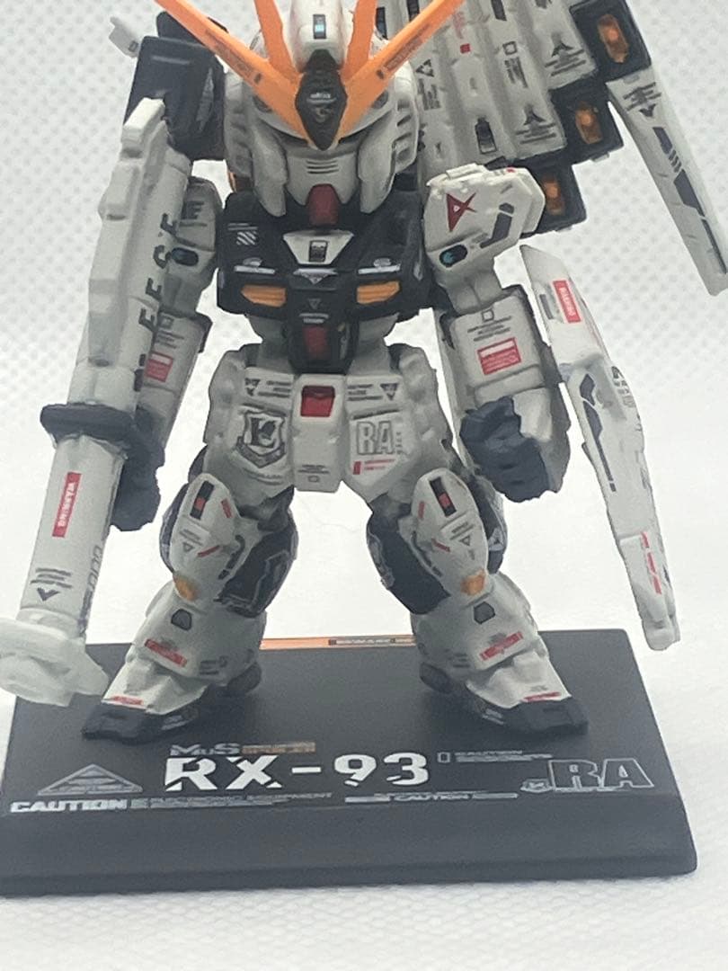 ガンダムコンバージ νガンダム