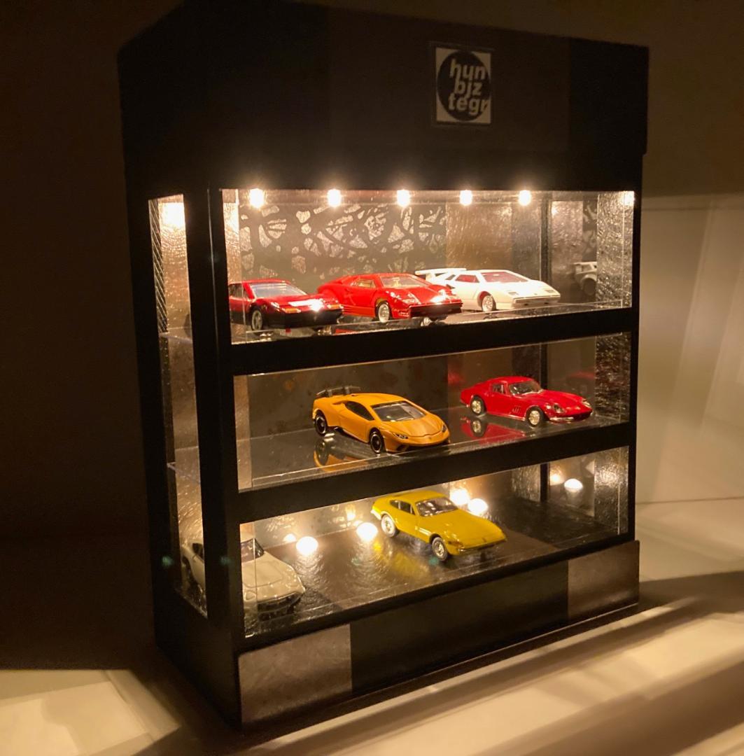 1/64展示仕様・BK&BS・3層式ディスプレーBOX/LED照明・ネオジオラマ