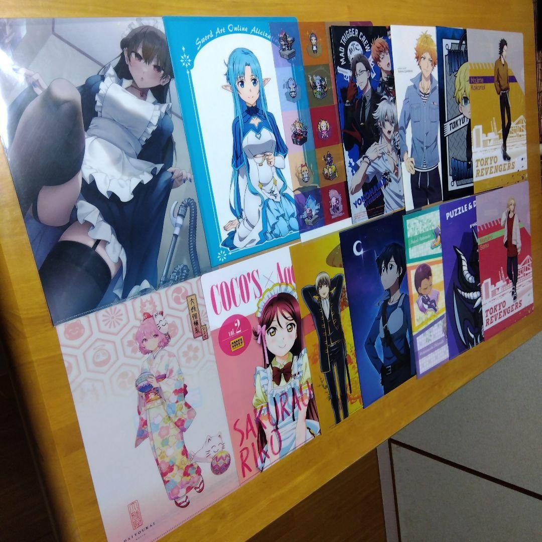 アニメ ノンジャンル 美少女系など　Ａ−４クリアファイル まとめ売り大量２５０枚