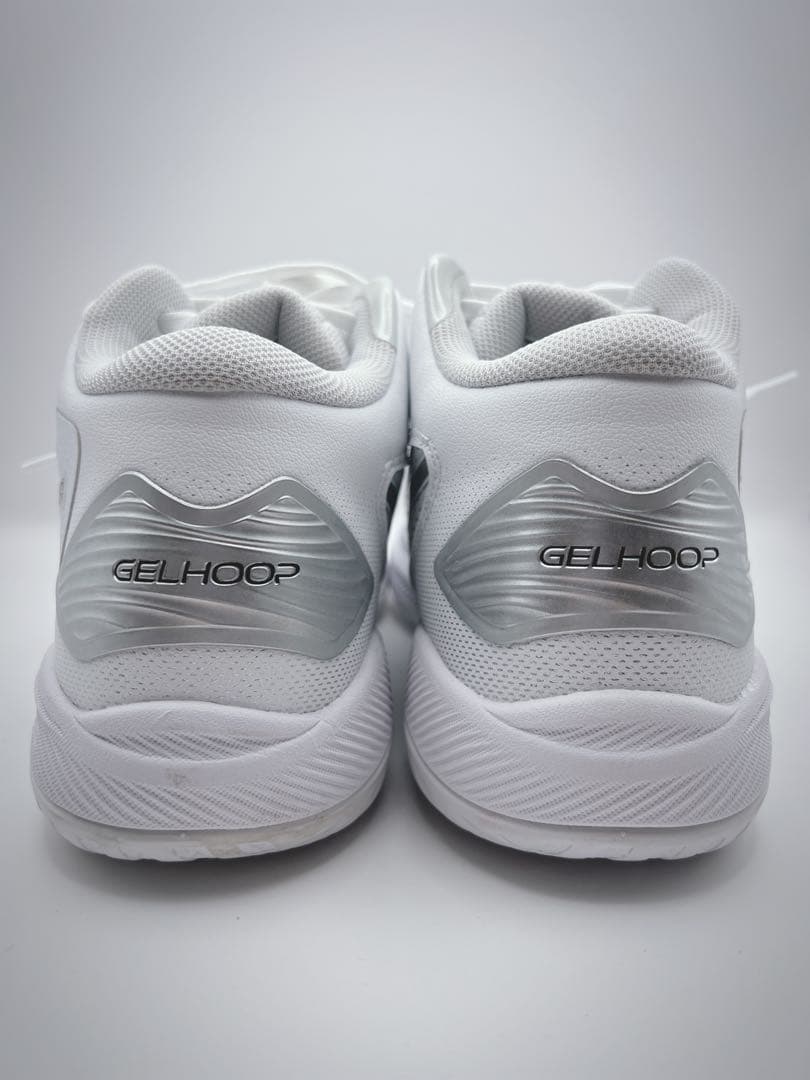 【極美品】asics ゲルフープV15 narrowホワイト 26.0㎝