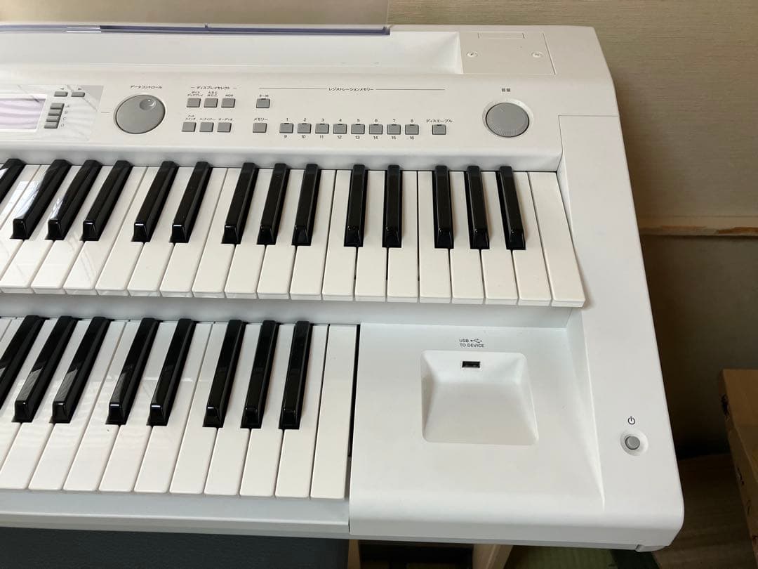 YAMAHA ELB-02 ホワイト