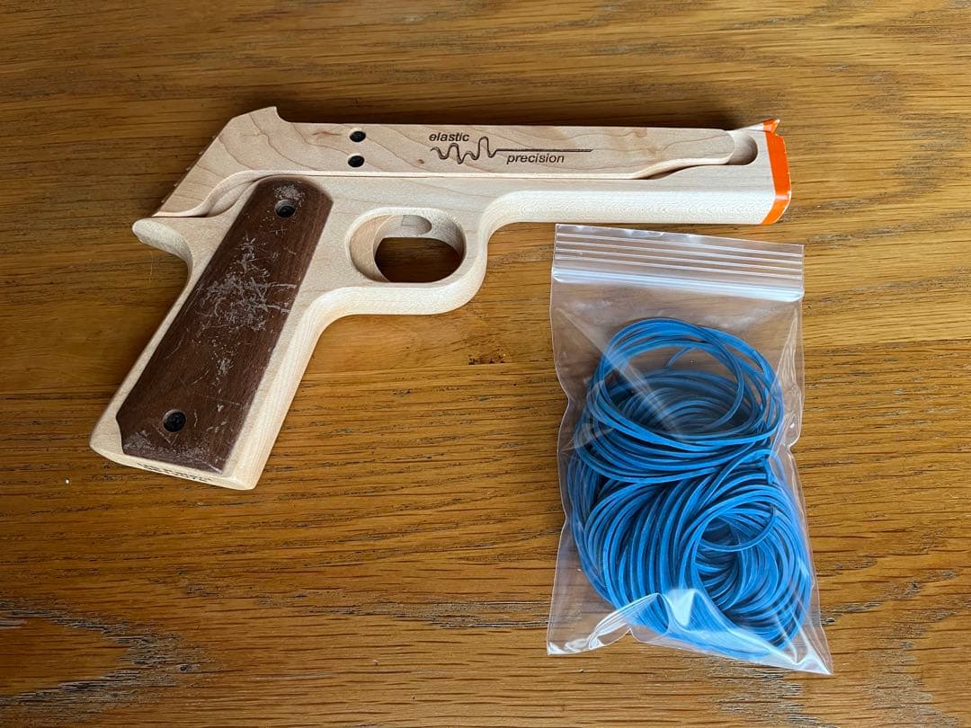 elastic precision model1911 輪ゴム銃