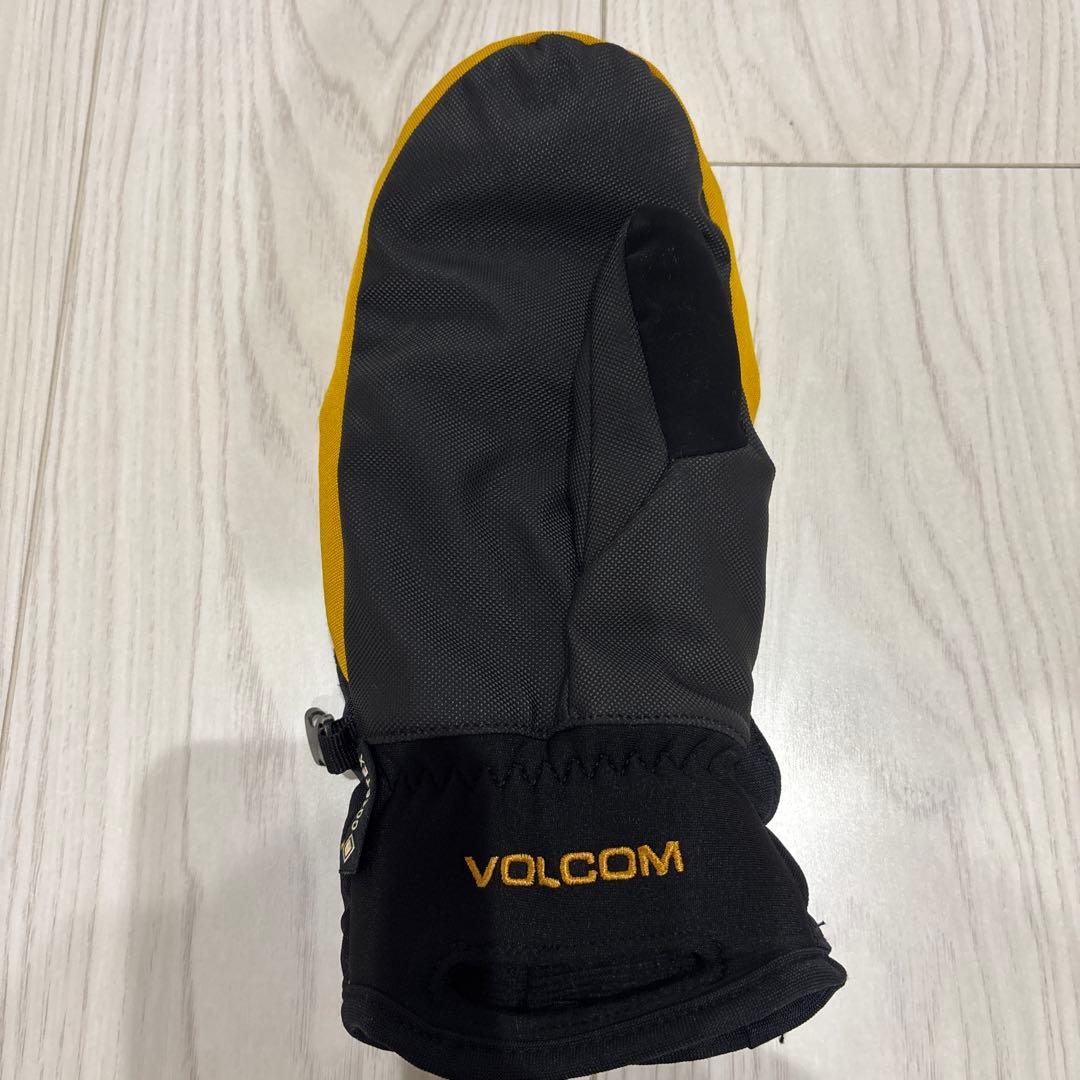 volcom ①スノーボードウェア　②手袋　セット売り
