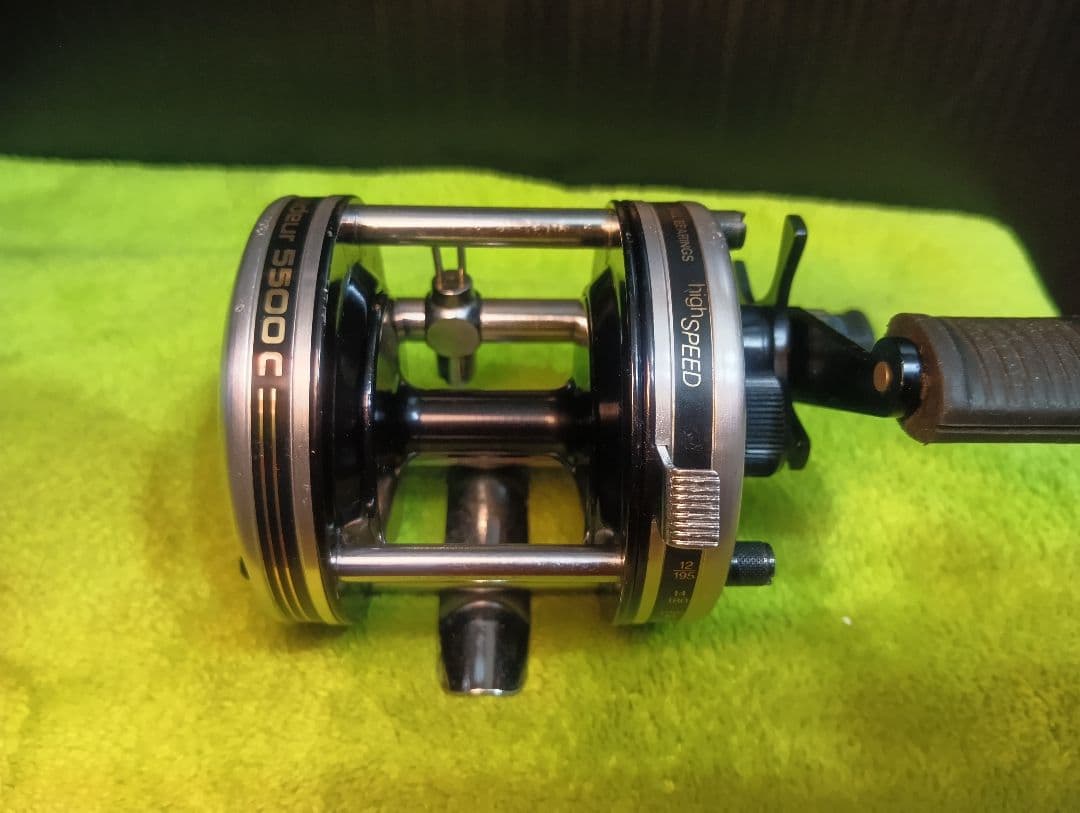 Abu Garcia Ambassadeur アブ 5500C ベイトリール